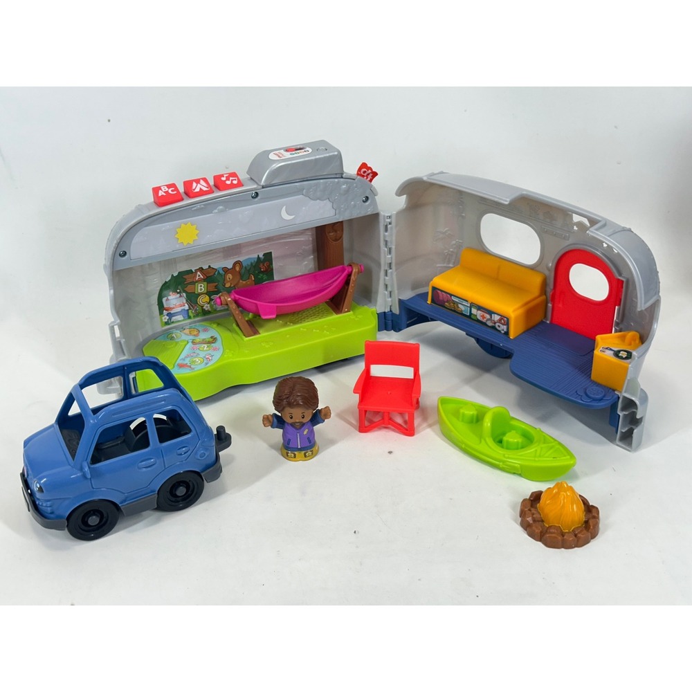 Fisher-Price Little People Light-Up Learning Camper HGC54 Playset with Car
